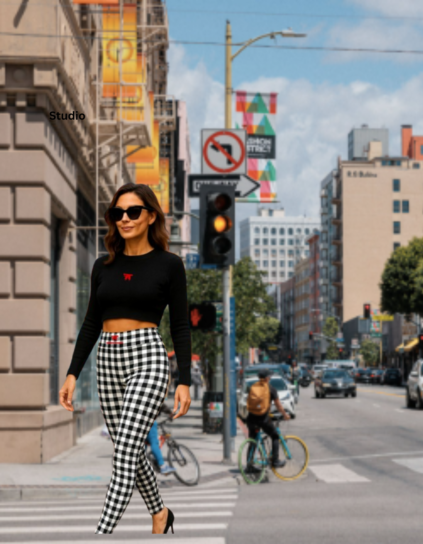 High-waisted gingham black and white leggings, limited edition by TheFamous Studio