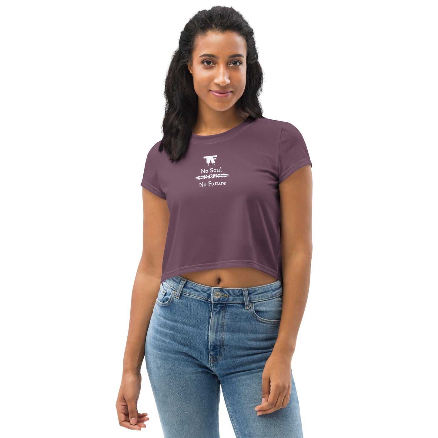 Activewear women crop tops burgundy with white tag and a 'No Sul No Future' Slogan. Powered by TheFamous activewear studio