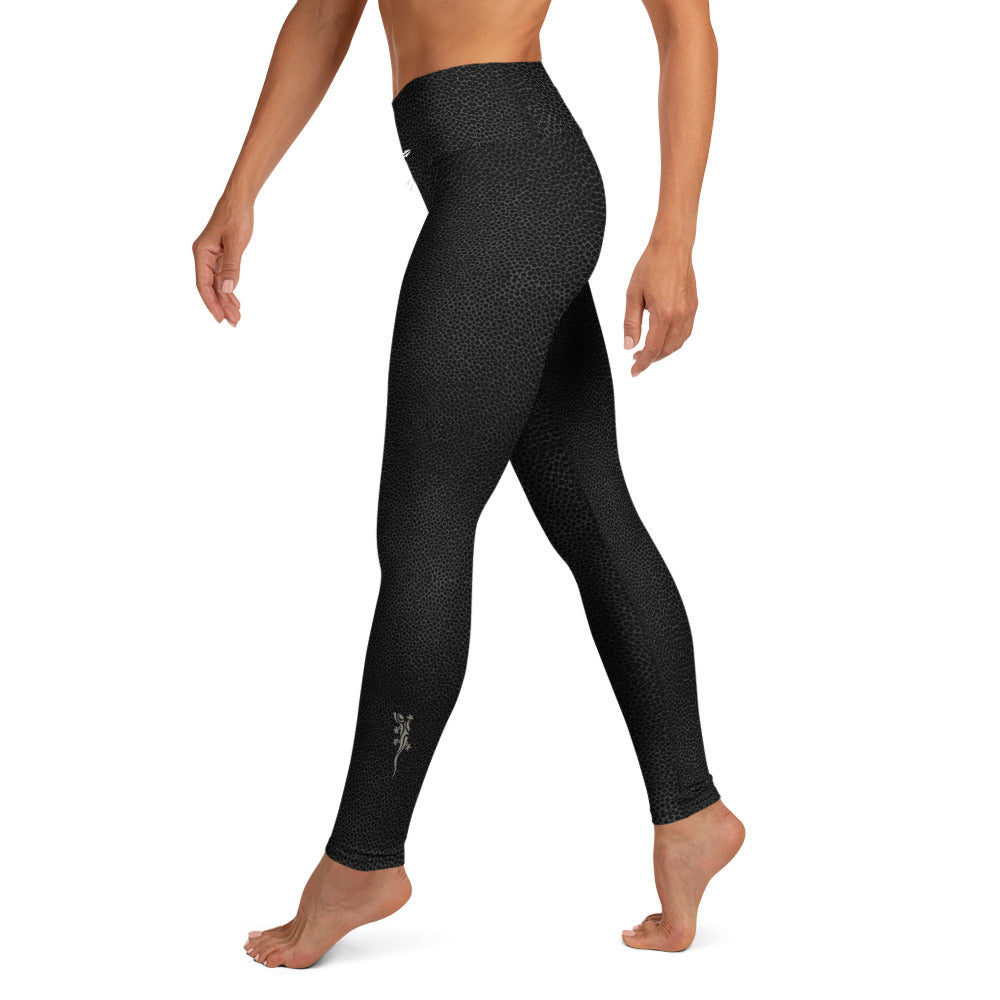 Activewear for women. Black stingray inspired high waisted leggings. 2025 leggings trends