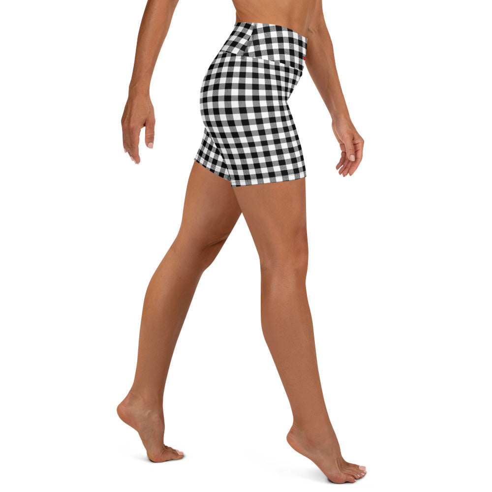 Activewear for women. High Waisted Shorts Gingham Black & White. A tribute to 60s in Limited Editions