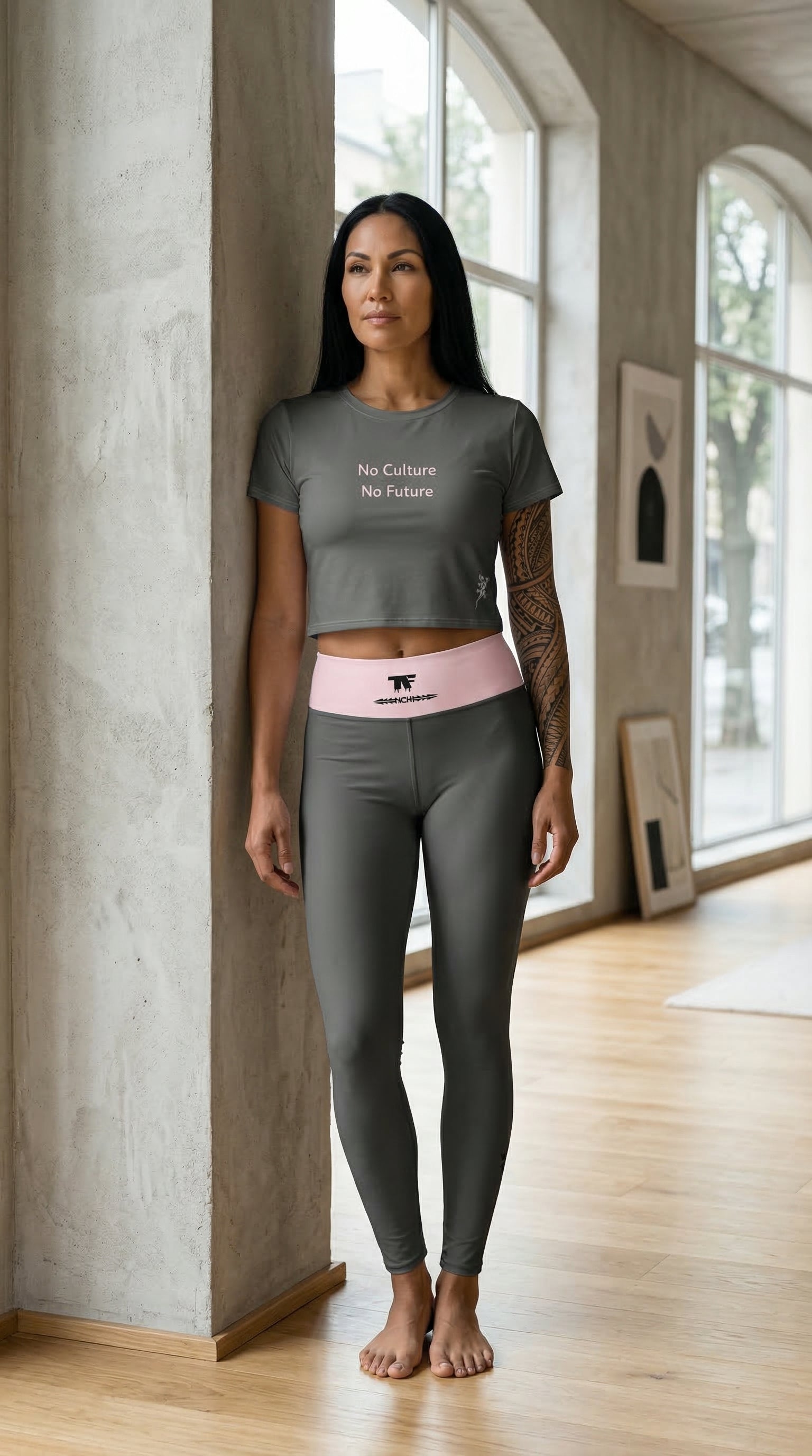 Crop Tee - Grey & Pink 'No Future' | Limited Edition TheFamous Studio
